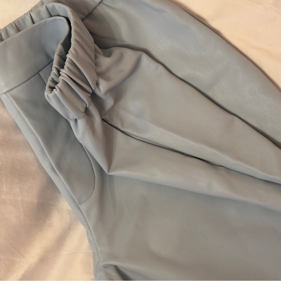 Maeve Anthropologie Faux Leather Cropped Pants, XS, light blue NWT - Picture 9 of 12